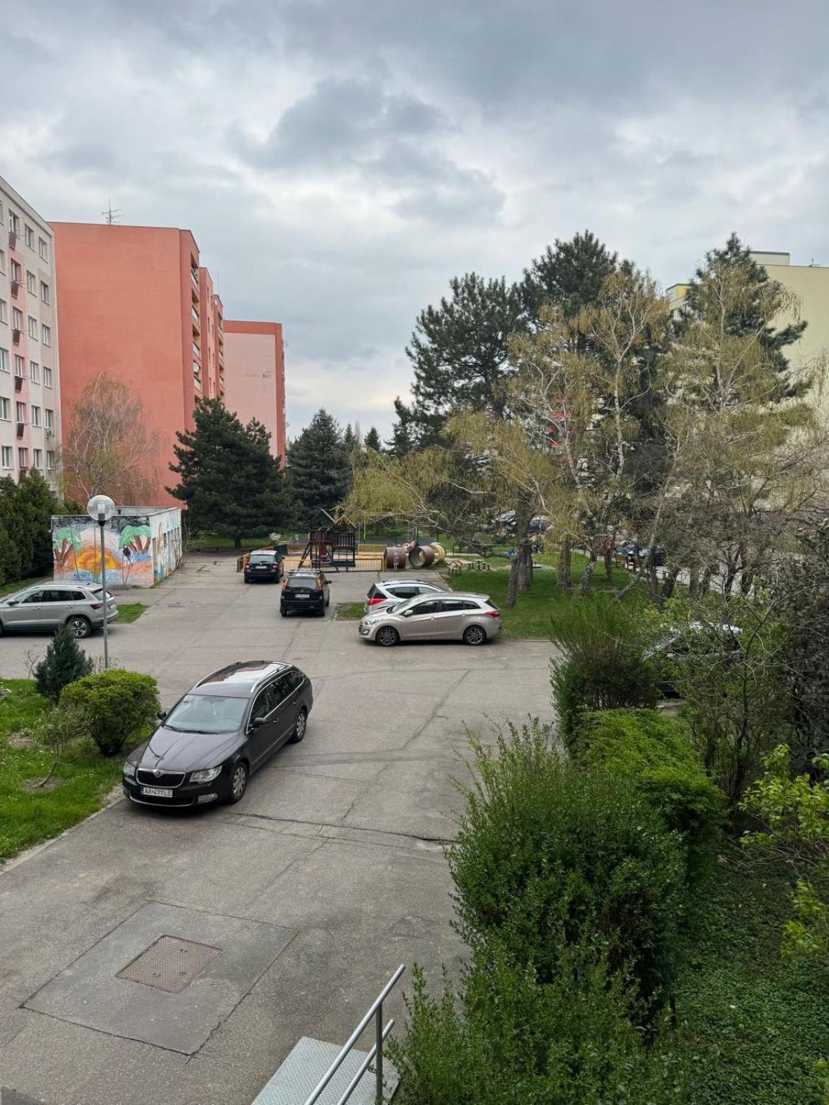 Barbyb Apartment - With Free Parking Bratislava Exterior foto
